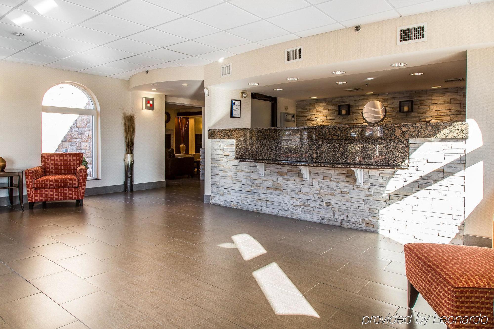 Comfort Inn & Suites East Hartford - Hartford Buitenkant foto