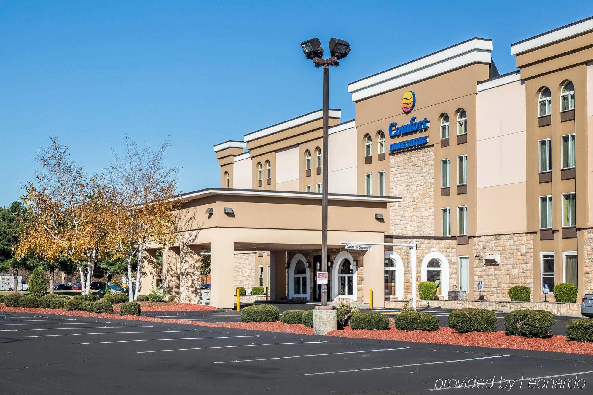 Comfort Inn & Suites East Hartford - Hartford Buitenkant foto