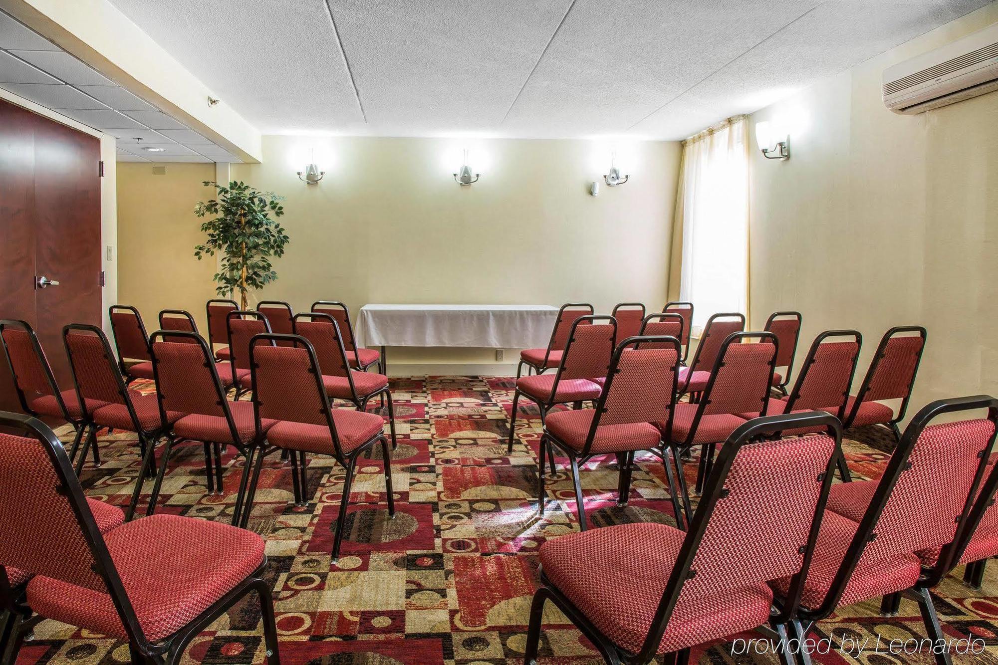 Comfort Inn & Suites East Hartford - Hartford Buitenkant foto